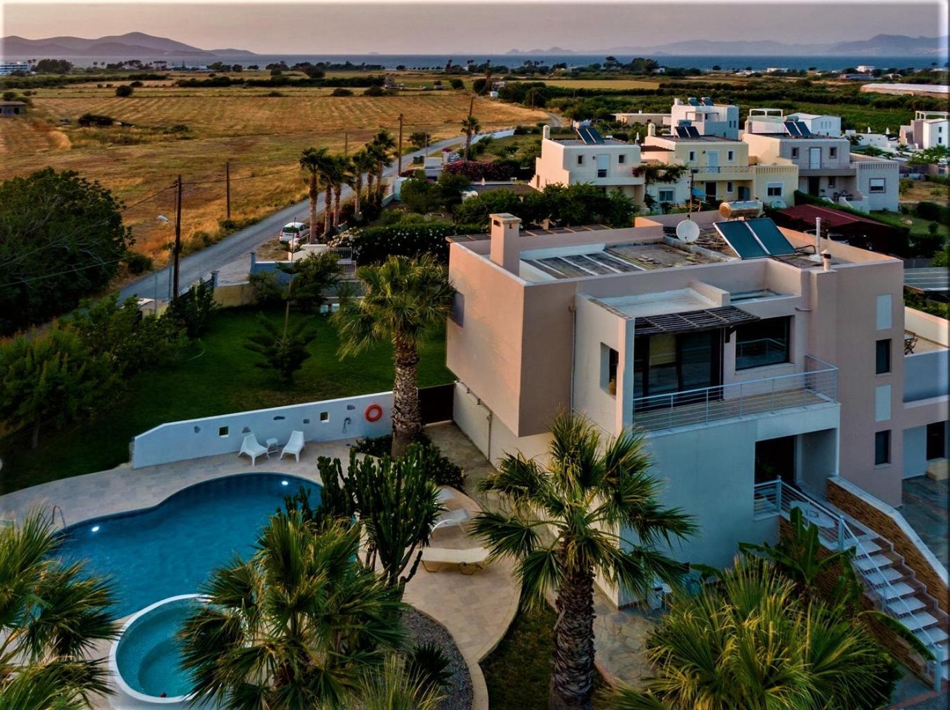 Xenos Villa 2 With A Private Pool,Near The Sea Tigaki Buitenkant foto