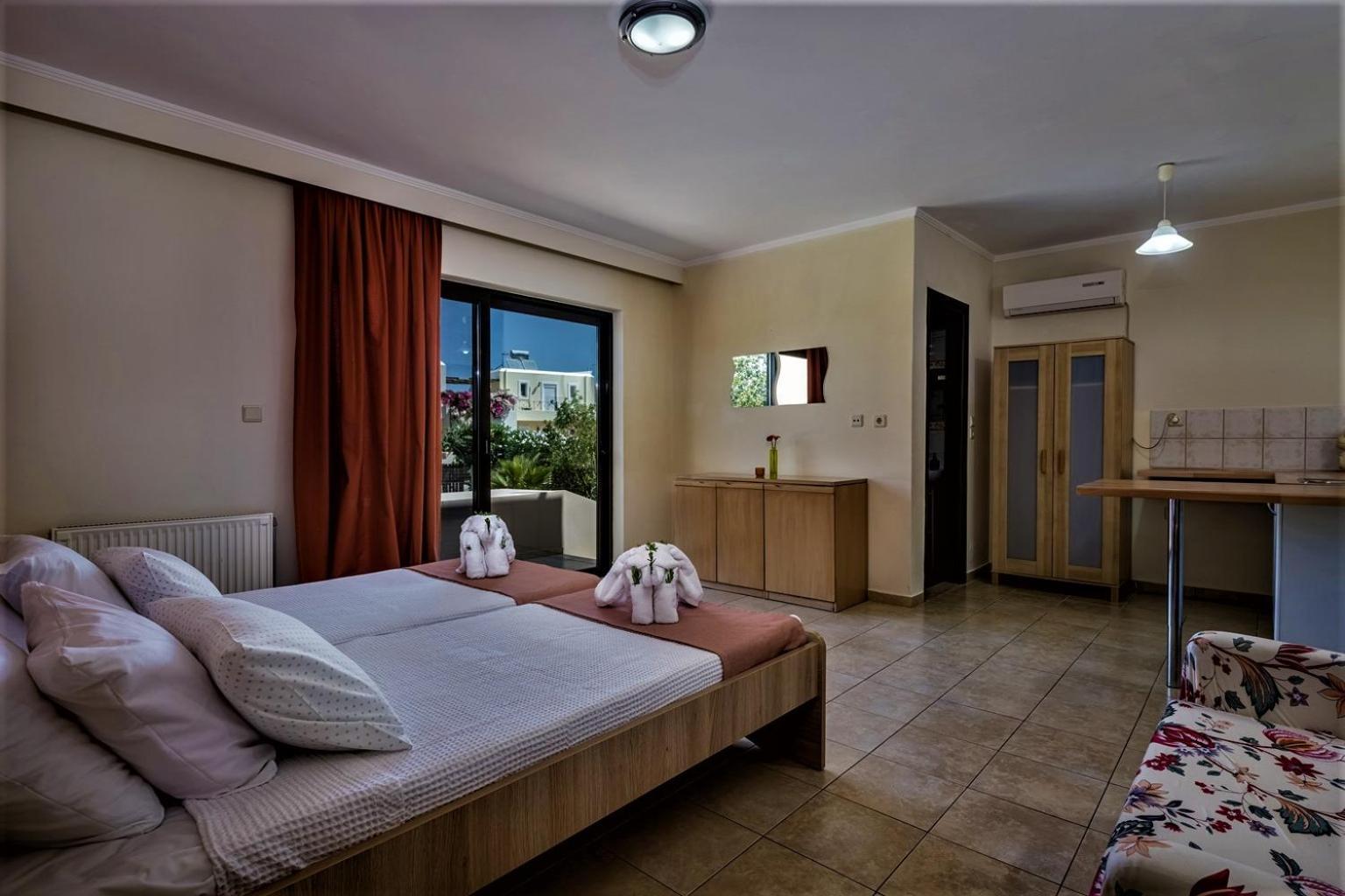 Xenos Villa 2 With A Private Pool,Near The Sea Tigaki Buitenkant foto