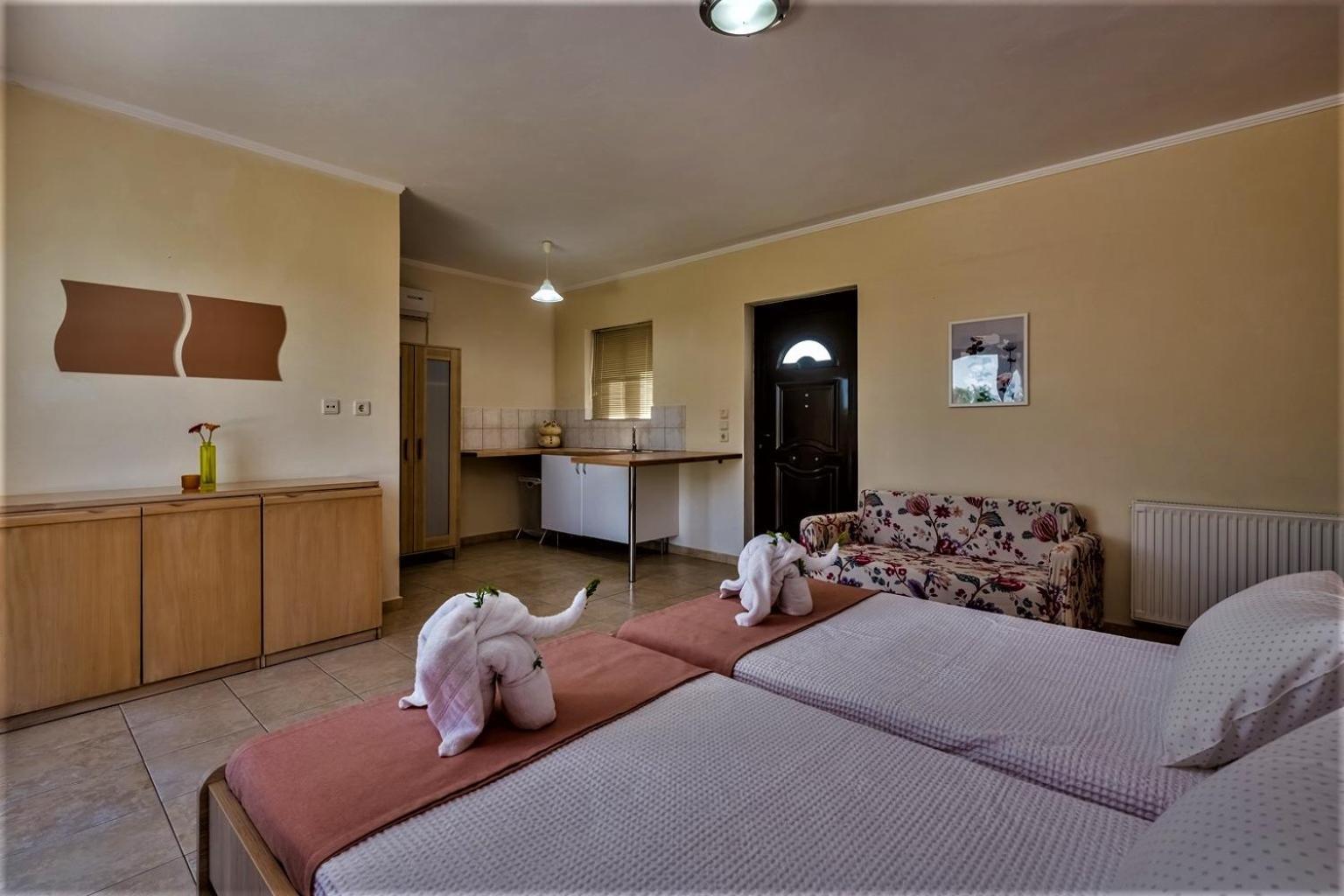 Xenos Villa 2 With A Private Pool,Near The Sea Tigaki Buitenkant foto